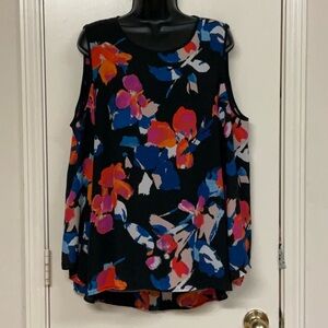 ‼️final must bundle ‼️Vince Camuto Blouse